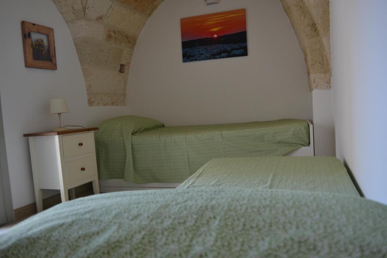 Casa Margherita - Typical Salento House カストリニャーノ・デル・カーポ エクステリア 写真